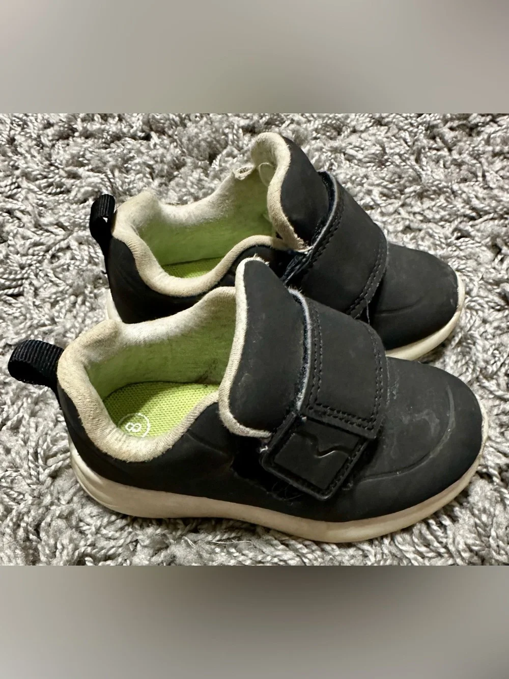 Cat & Jack Black Slip-On Sneakers with Lime Green Insoles